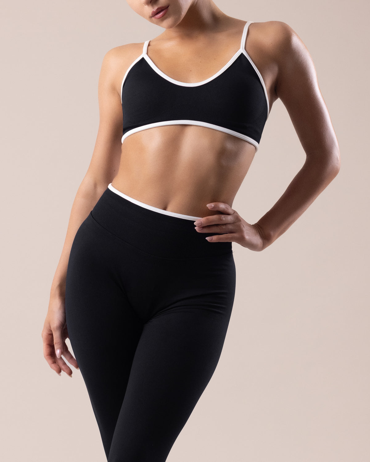 Aura Leggings - Black