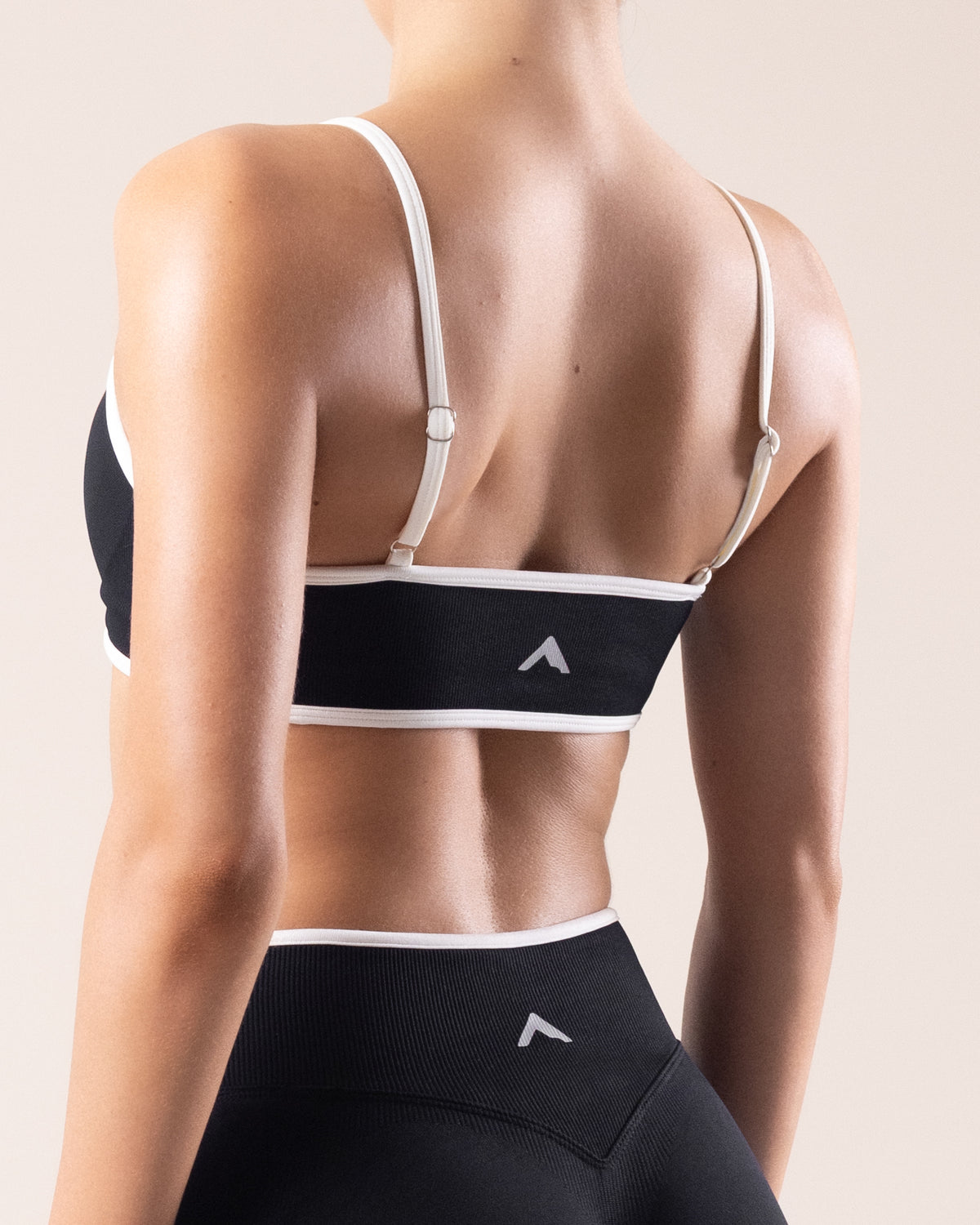 Aura Strappy Bra - Black