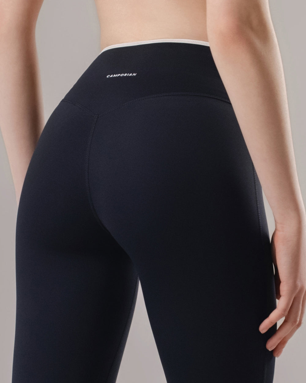 Arc Flared Leggings - Black