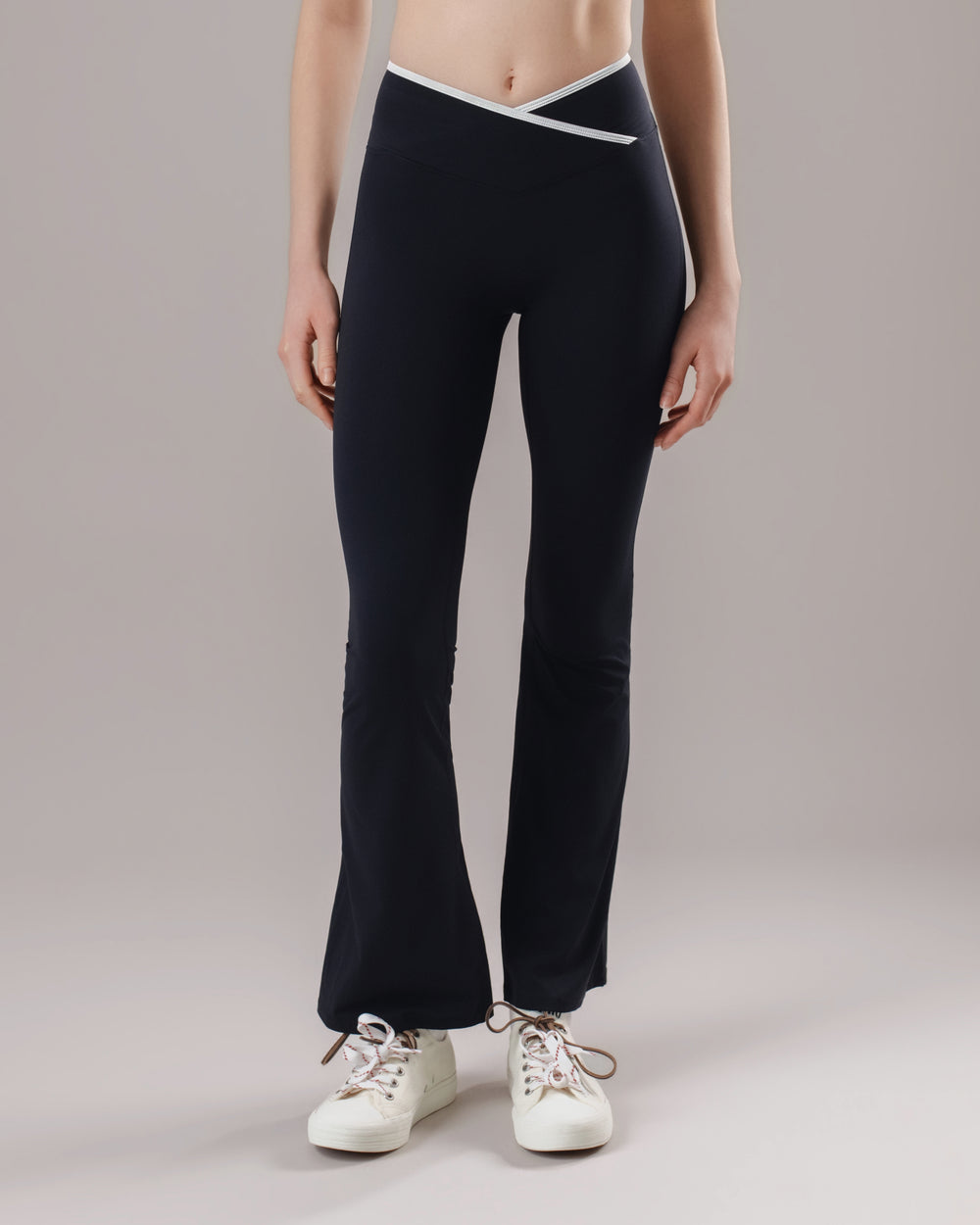 Arc Flared Leggings - Black