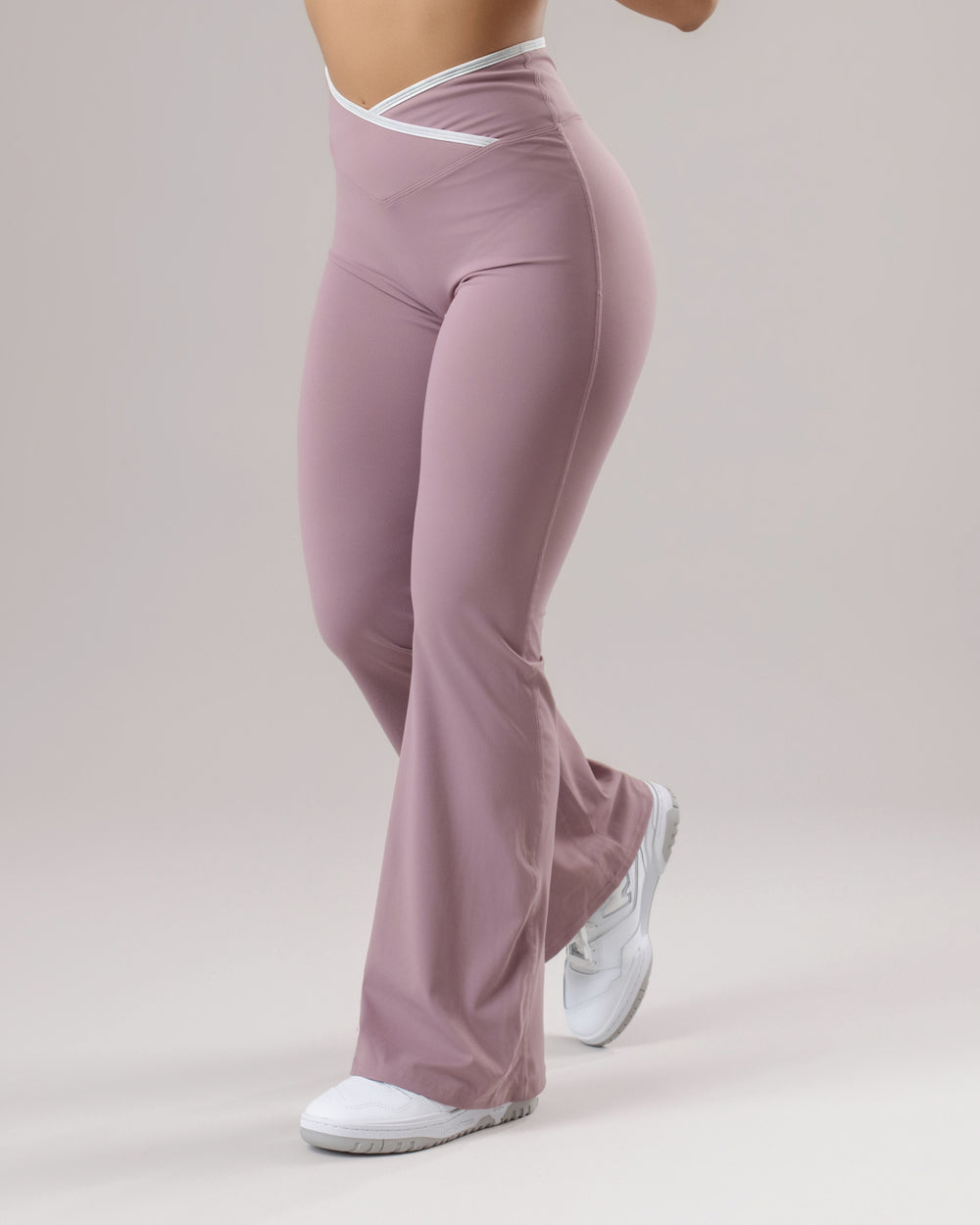 Arc Flared Leggings - Lavender