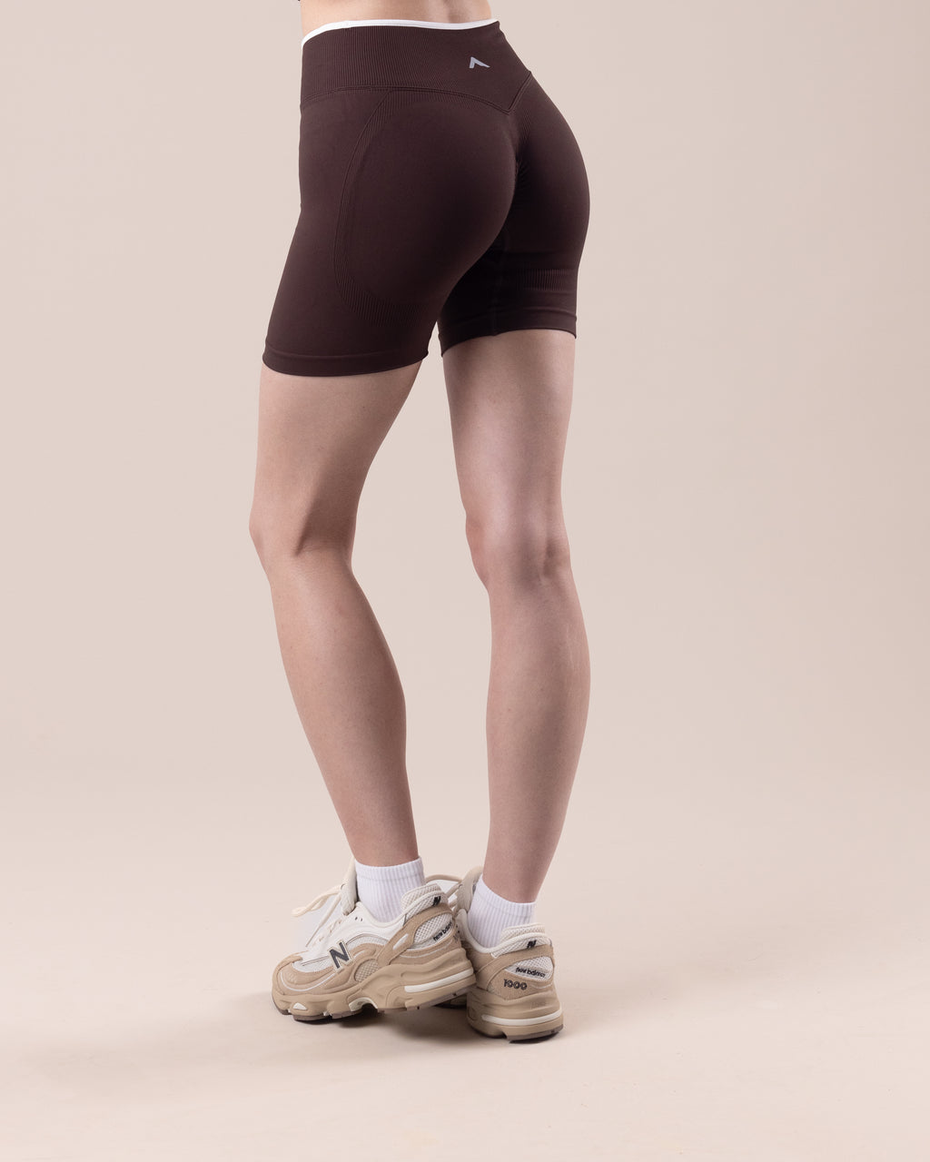 Aura Shorts - Espresso