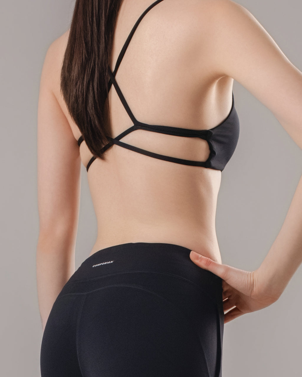 High-Waist Flared Pocket Leggings - Black