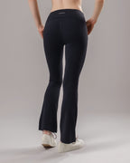 High-Waist Flared Pocket Leggings - Black