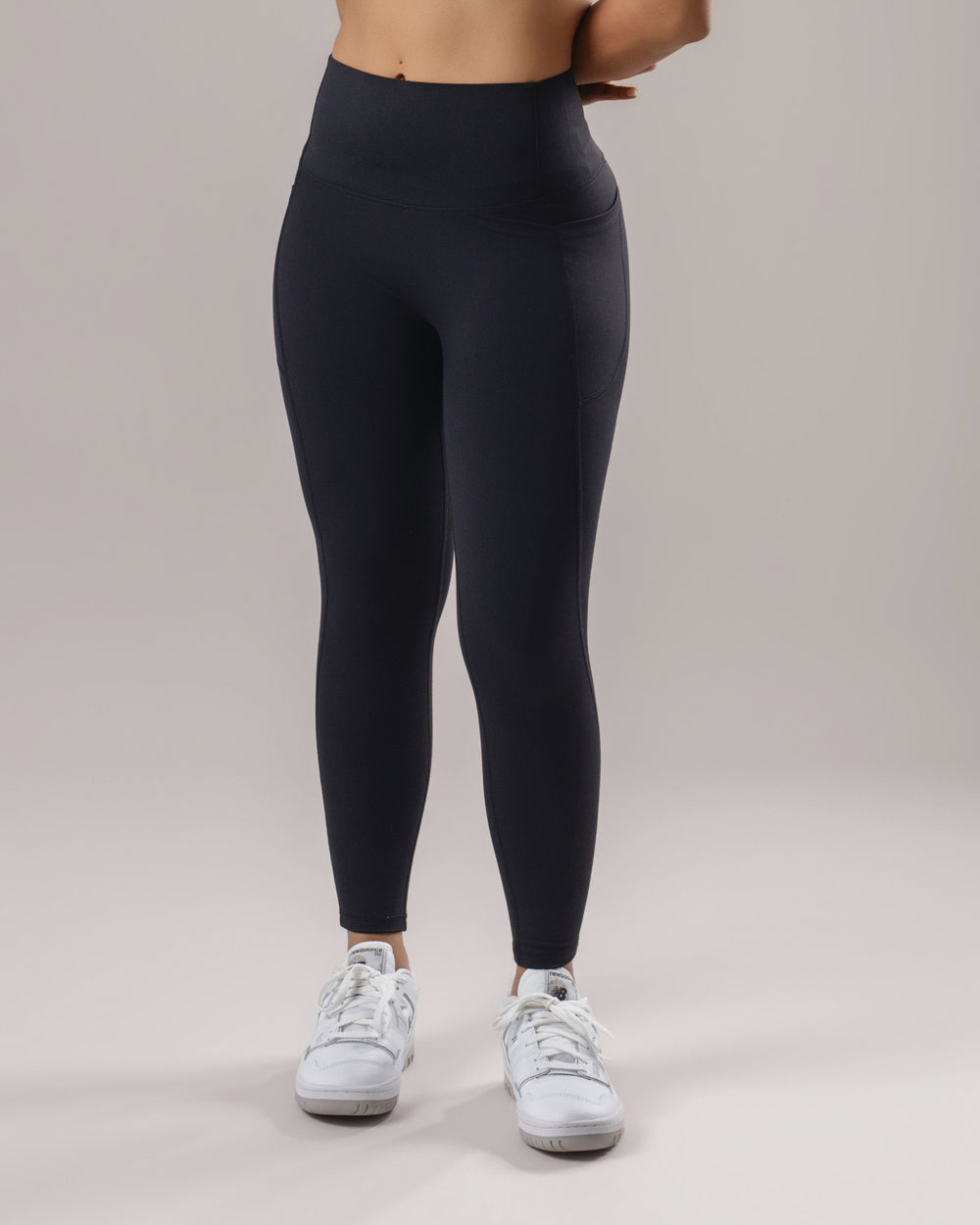 High-Waist Pocket Leggings - Black
