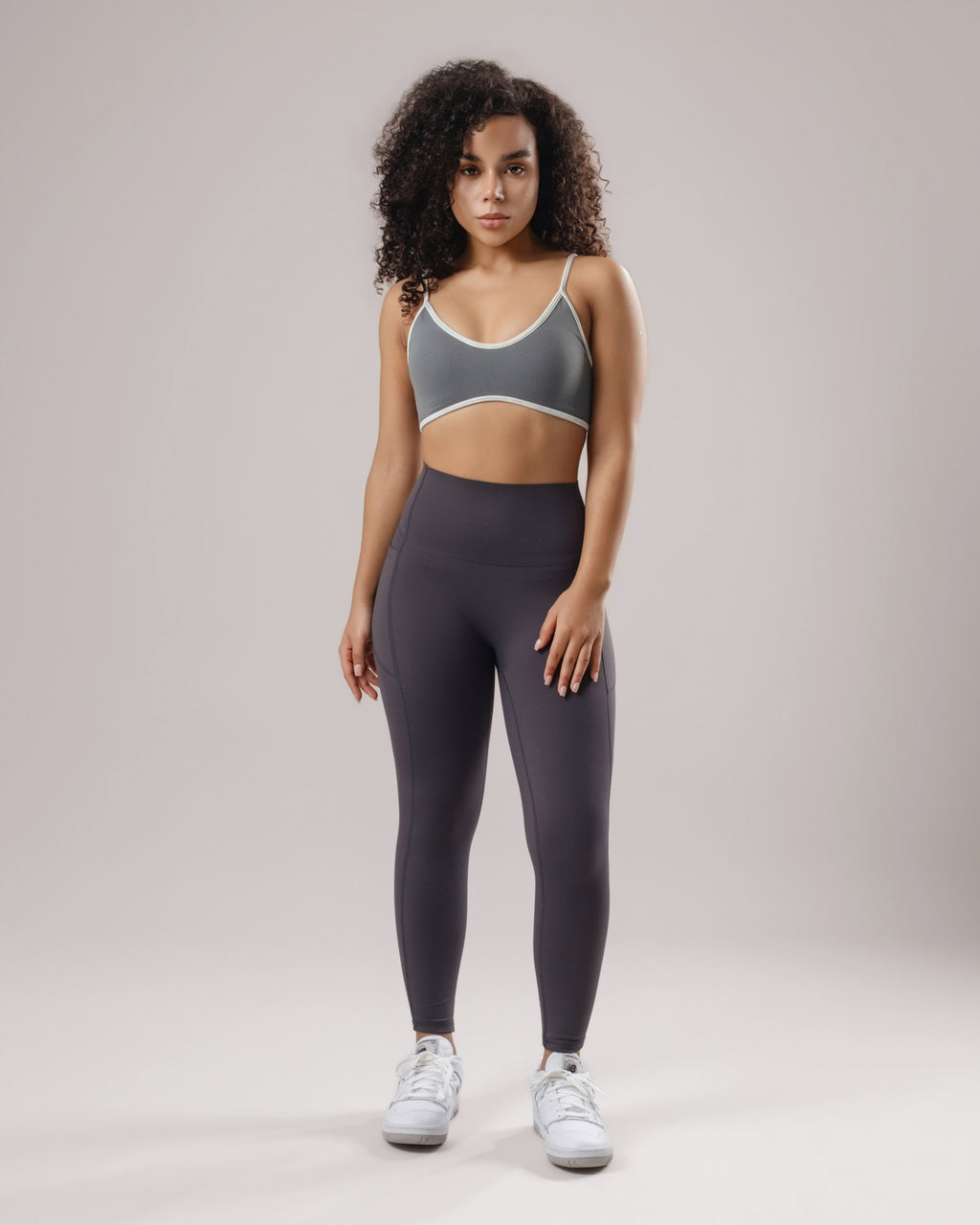 High-Waist Pocket Leggings - Charcoal