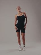 Aura Scoop Tank - Black