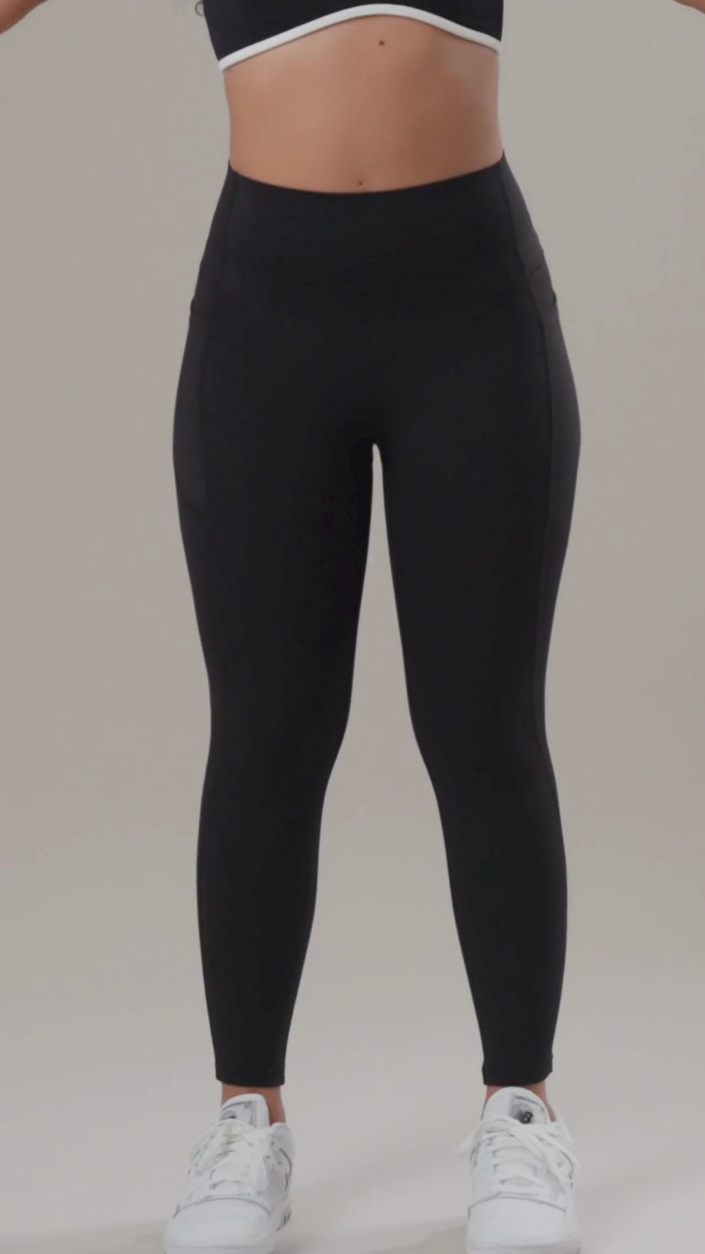 High-Waist Pocket Leggings - Black