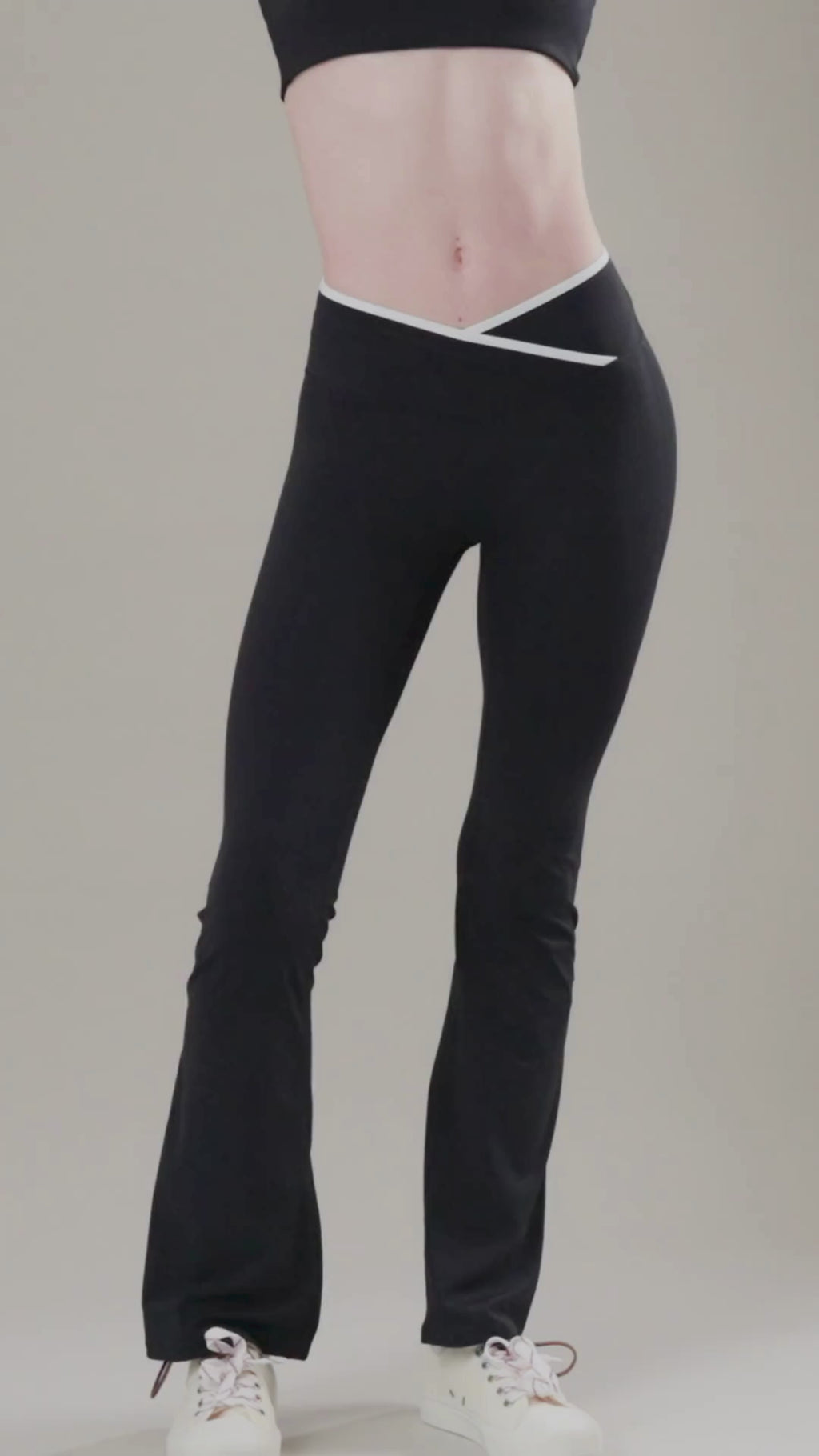 Arc Flared Leggings - Black