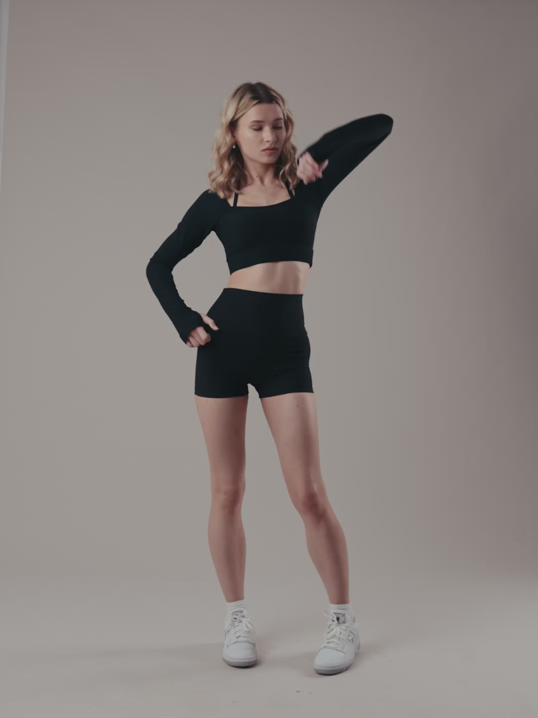 Ribbed Seamless Long Sleeve Top - Black